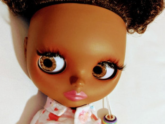 Jubilee – OOAK Custom Blythe doll by DollsByLoona
