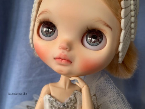 Custom original Blythe doll by RissieDolls