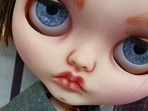 Blythe doll custom "Bluebell" by Myfunblythe