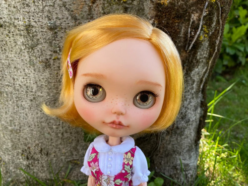 Sianna – original custom Blythe doll by Blythe di Pao / PaolaVetrinMiniatura