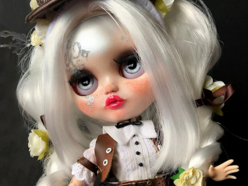 Custom Blythe Doll Blanca Steampunk by Pizquita Dolls