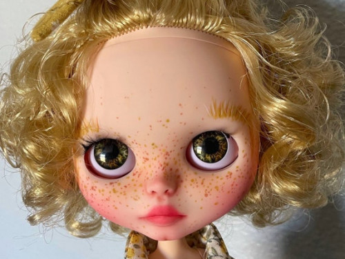 Custom OOAK Blythe Doll ‘Jeanie’ by SophiesDollhouse