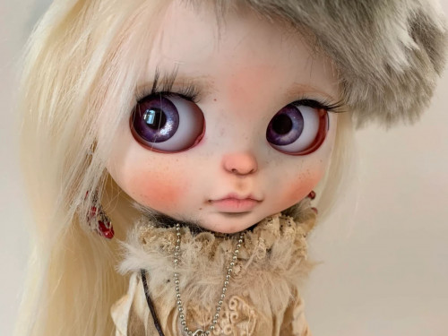 Custom Blythe Doll by AnnBlytheDolls