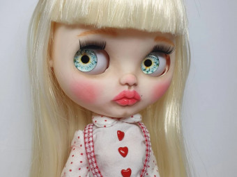 Custom Blythe doll OOAK by BlackOrchidDolls