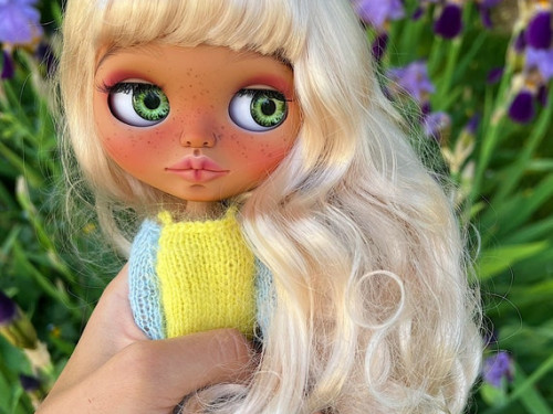 Blythe custom doll by BananaLo