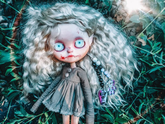 BLYTHE Vampire Doll by CandyJamBlytheDolls
