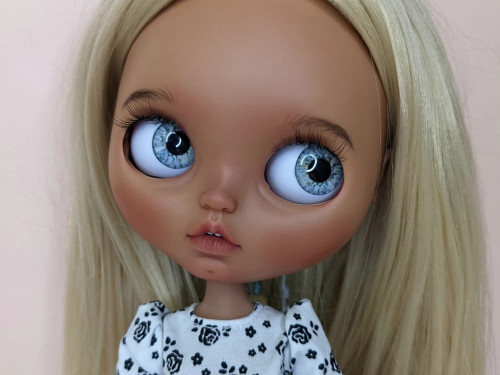 Blythe doll custom ooak by BlytheForYou