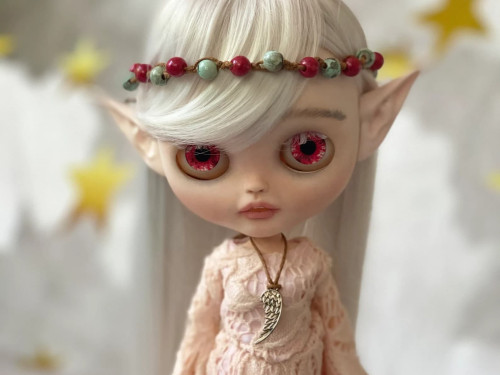 WHITE ELF – OOAK Blythe custom doll by Arrowdolls