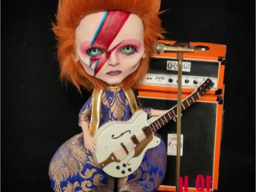 David Bowie Blythe Doll by HOfMurdockknitwear
