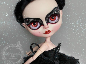 Custom Blythe Doll OOAK – " Jacqueline " by DBlueDolls