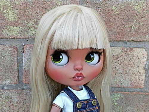Custom Blythe doll Lucy by TsarinaUKStudio