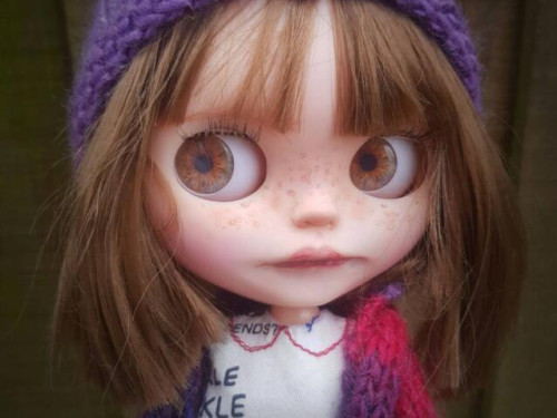 Customised blythe doll – Hattie by Wednesdayschilduk