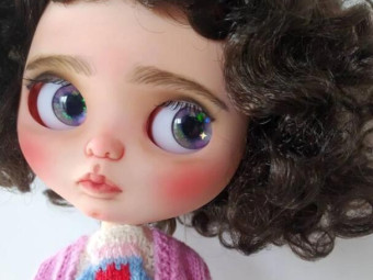 Janine – Custom Blythe Doll by DooDooCorner