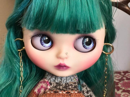 Custom Blythe Doll Factory OOAK “Ivy” by Dollypunk21