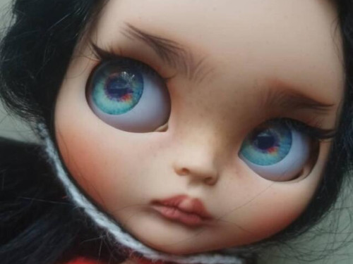 Mercedes Custom Blythe Doll by sabridollsmarket
