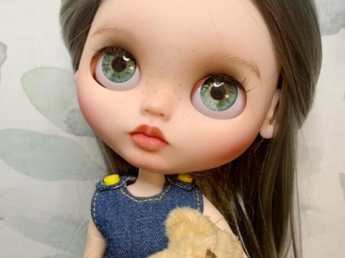 Custom Blythe Doll by BlythebyInessa