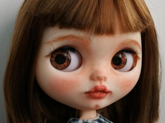 Custom Blythe Doll by marycatblythe