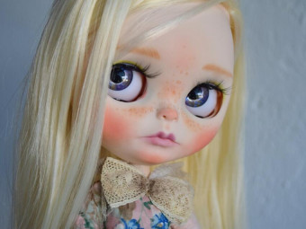 Daisy – Custom Blythe Doll by GinasDollART