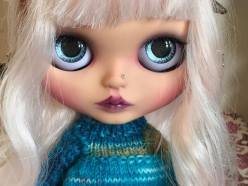 Custom Blythe Doll Factory OOAK “Siobahn” by Dollypunk21