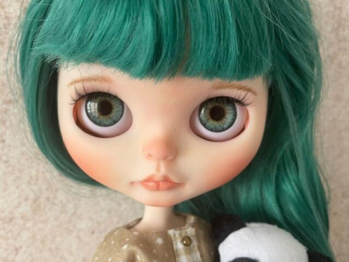 Blythe custom doll by AnaCarAr