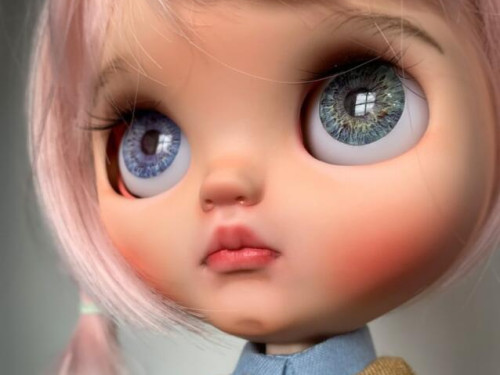 Lychee – Custom Blythe Doll by RissieDolls