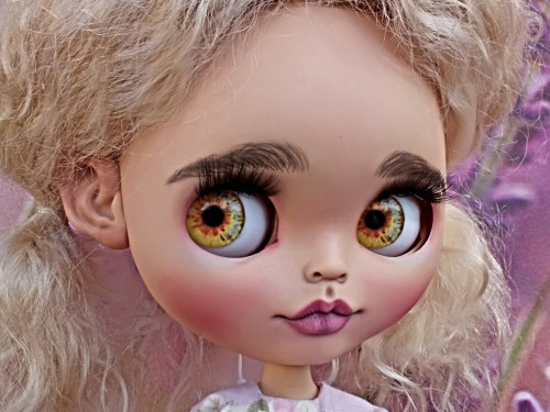 Custom Blythe Doll – Rose by TsarinaUKStudio