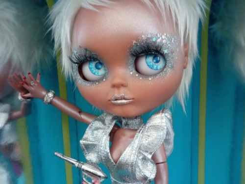 Custom Tan Space Blythe Doll by Spookykidsworkshop