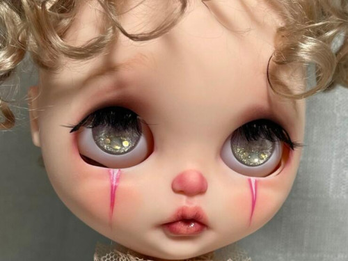 Custom Blythe Doll Sad Sadie by CreativeObsessed