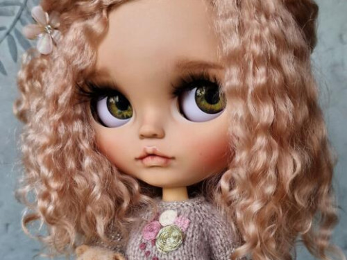 Custom Blythe Doll by MiaPrincipessaDoll