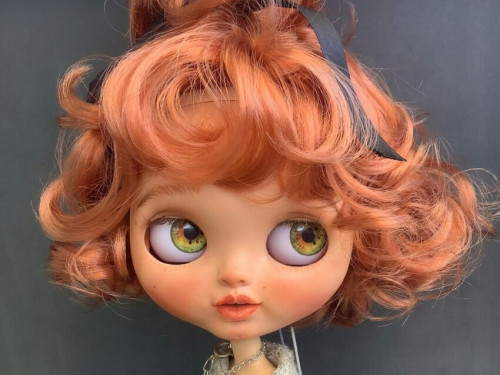 Custom Blythe doll by Janiedollsart