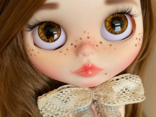 Custom Blythe Doll by MissDollyLolly