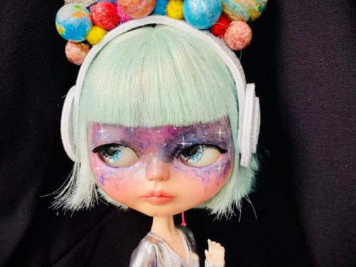 Hoshi alien Custom Blythe Doll by FreedomValentina