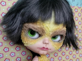 Custom Blythe Doll #7 – 2023 – Bee by BlytheinWonderland