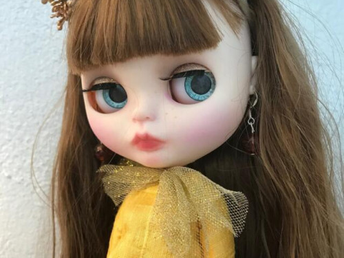 Claudia – Custom Blythe Doll by Blytheit