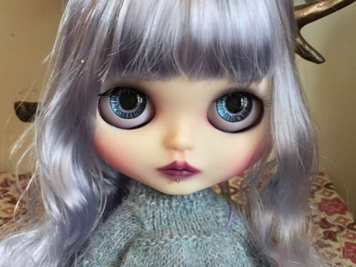 Custom Blythe Doll Factory OOAK “Iris” by Dollypunk21