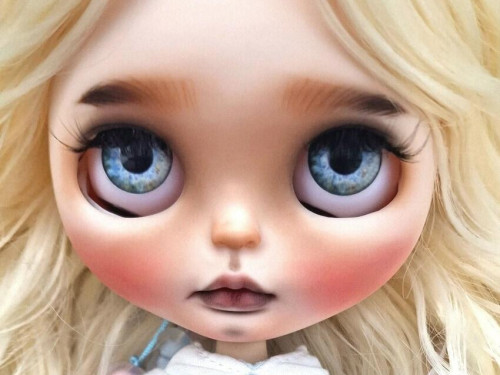 Alice in wonderland Blythe doll by PoopoopidooCreations