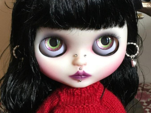 Custom Blythe Doll Factory “Lucretia” by Dollypunk21