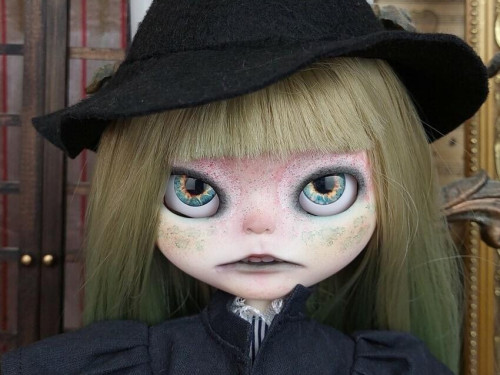 Custom Blythe Doll by AlinariShop