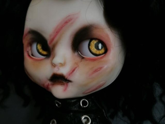 Edward scissorhands Blythe custom doll ooak by BlytheDollArt