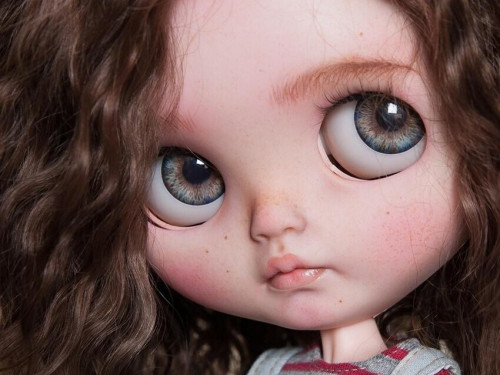 Custom Blythe Doll by amoralys