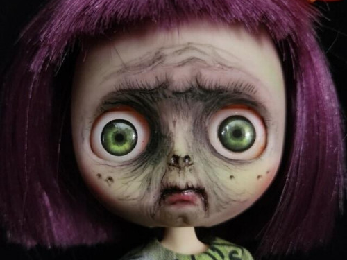 Middie Blythe sad zombie doll by artbycarla