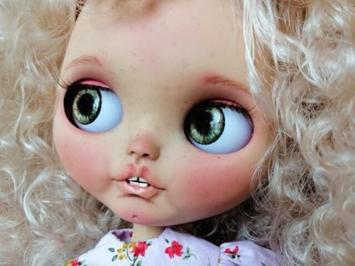 Susie Custom Blythe Doll by YuliaBlythe