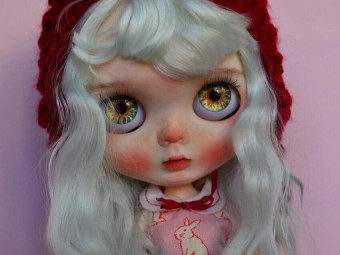 Custom Blythe Snowball by TinyCutePie