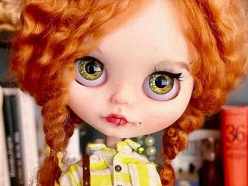 Mabel – Custom Blythe Doll by KattySuzume