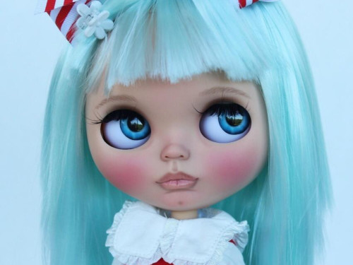 Custom Blythe Artist Doll by DollyDreamerCustoms