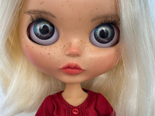 Custom Blythe Doll by SimplyBlytheDolls